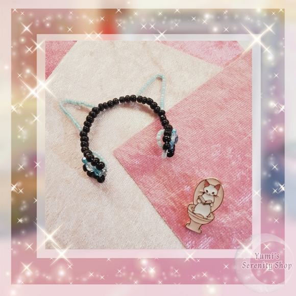 SOLD:  Beaded Doll Kitty Headphones - Picture 3 of 5